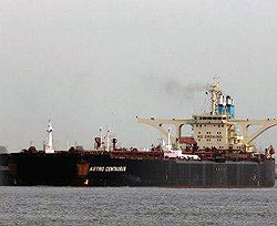 Сомалийские пираты освободили корабль с украинцами   