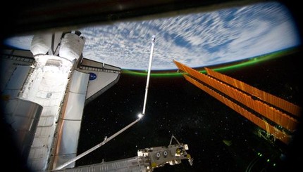 Астронавт на Международной космической станции заснял полярное сияние из космоса