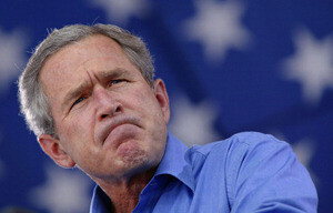 Буш уже не президент, но издеваться над ним продолжают 