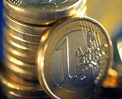 Гривна укрепилась к евро 