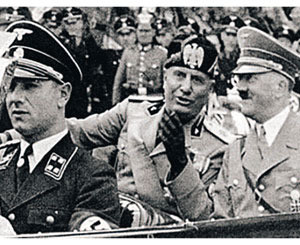 Шофер Гитлера рассказал, как сжигал труп фюрера 