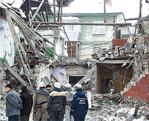 Причиной взрыва дома №13 в Орджоникидзе мог стать неисправный газопровод 