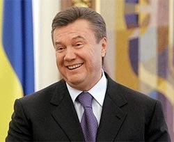Януковича пригласили в Париж 