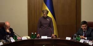 Юлия Тимошенко попросилась в отставку 