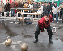 Дмитрий Халаджи устроил «Карусель» для целой футбольной команды 