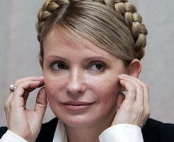 Тимошенко перепутала Януковича с Яценюком 