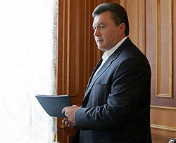 Янукович готовится разбираться с легитимностью коалиции в суде    