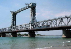 Мосты в Паланке и на Затоке могут рухнуть из-за непогоды 