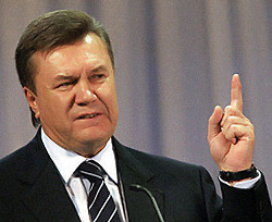 Янукович утверждает, что «казна пустая»   