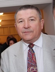 Онлайн-трансляция прямой линии с директором Украинского музыкального театра  