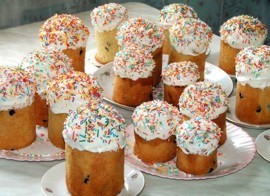 К Пасхе в Крыму испекут 112 тонн куличей 