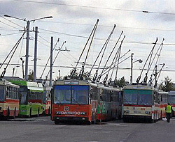 В Киеве водители троллейбусов устроили забастовку 