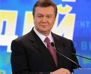 Янукович будет получать 12 тысяч гривен 