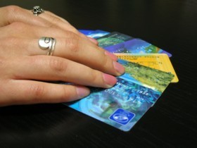 Для жителей полуострова хотят сделать скидки на услуги 