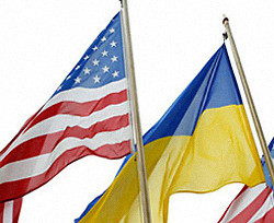 В Америке Украину сравнивают с сыром в сендвиче 