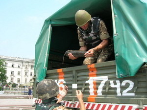 В Севастополе увековечили память сапера 