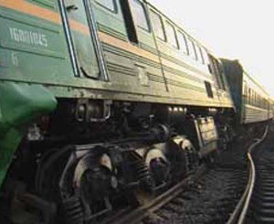 Поезд «Свердловск – Симферополь» сошел с рельс 