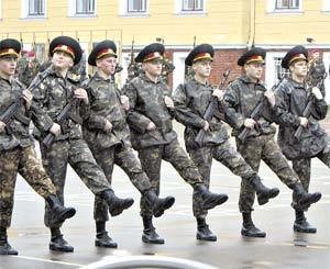 «За Украину» по Красной площади промаршируют львовские курсанты 