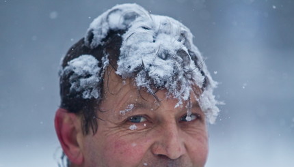 Киев борется со снегом 