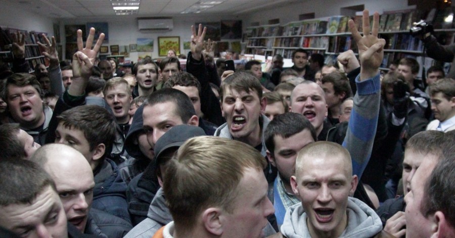 В Киеве сорвали презентацию книги о Сталине