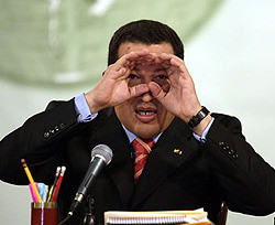 Чавес затеял революцию в Twitter и позвал своих друзей 