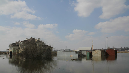Наводнение под Киевом (с.Белгородка)