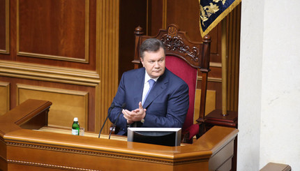 Янукович посетил Раду