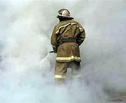 За выходные спасатели потушили 16 пожаров  