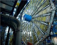 Большой андронный коллайдер был остановлен из-за проблем с электроэнергией 