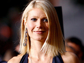 У Гвинет Пэлтроу тает скелет