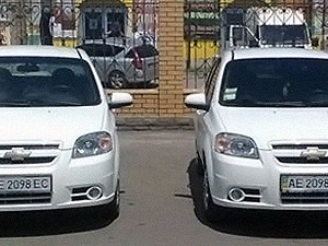 На Днепропетровщине появились авто-близнецы – совпадают даже номерные знаки 