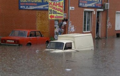 Ливень затопил Свободу 