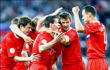 В победу своей сборной на ЧМ-2010 верит каждый 12 россиянин