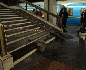 Станция метро Позняки поплыла 
