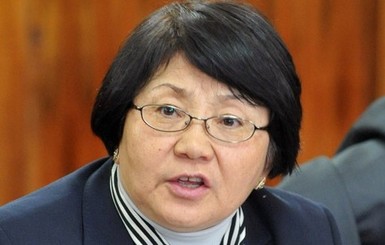 Киргизия выбрала нового президента и приняла новую Конституцию 