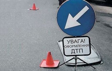 В жуткой аварии на крымской трассе пострадали два пятилетних ребенка