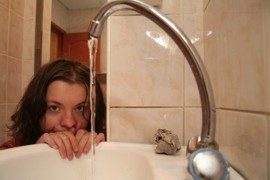 В Керчи «на словах» отремонтировали водопровод на 50 тысяч гривен