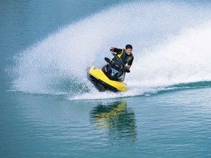 Россияне лихачат и бьются о скалы