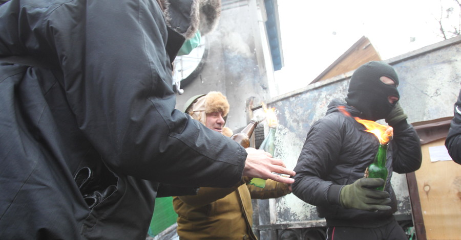 В Киеве проходят соревнования по метанию