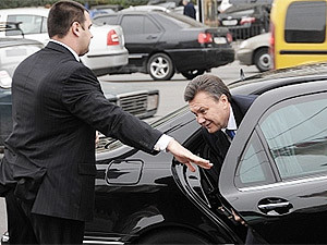 Водителю «скорой» из кортежа Януковича светит 8 лет тюрьмы