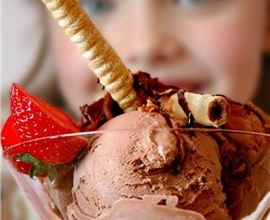 В Киеве пройдет фестиваль мороженого и книжная ярмарка