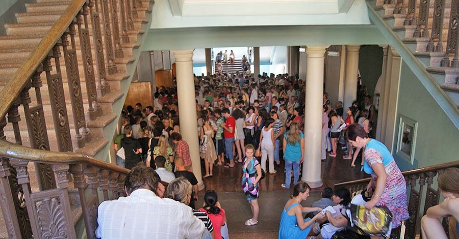 Продлевать срок приема документов в вузы не будут