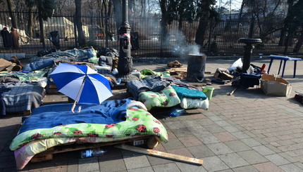 Матрацы и мусор: что оставил Киеву Антимайдан