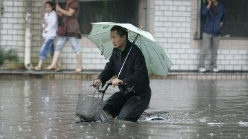 За две недели в Китае из-за ливней погибли 333 человека