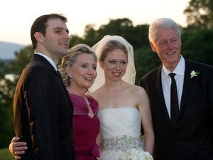 Дочь Клинтонов вышла замуж за банкира