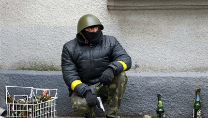 Антитеррористическая операция в Славянске, захватчики наготове.