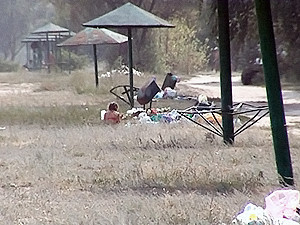 Харьковские пляжи завалены мусором