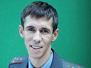 Актер Алексей Панин, похитивший дочь у своей жены, объявлен в розыск