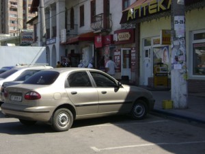 Парковщики дурят россиян 