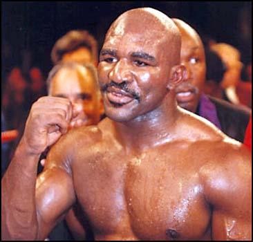 Эвандер Холифилд сделал вызов Виталию Кличко